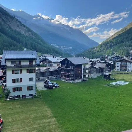 Haus Antares Saas-Almagell